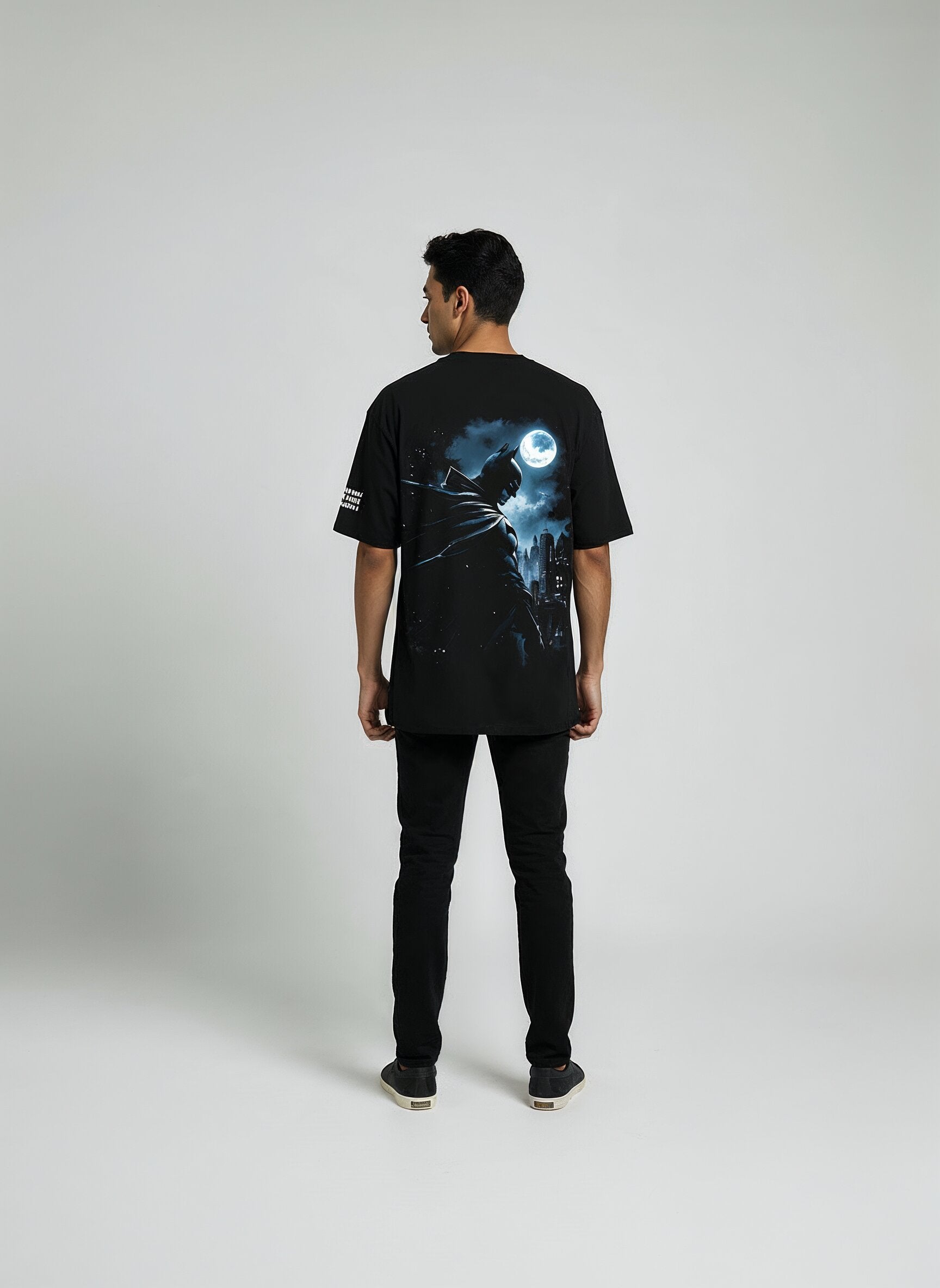 BATMAN MOON TSHIRT MEN
